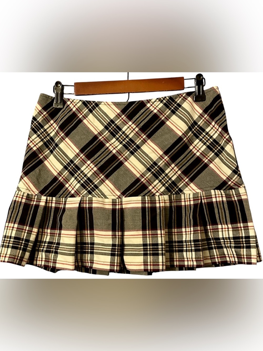 Tracy Evans Limited Plaid Black & Cream Mini Skirt Size 7